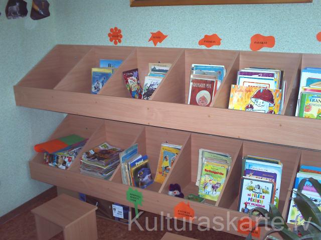 Bērnu literatūras kastes